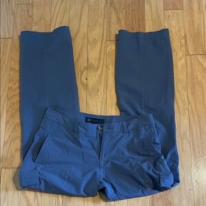Eastern Mountain Sports women’s Cargo Pants in Blue size 8r